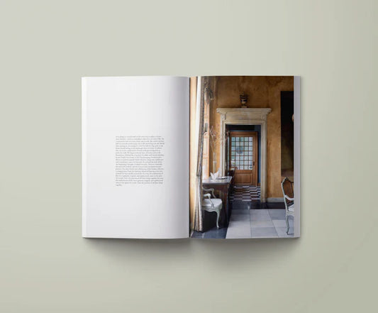 Magasin - Akt Magazine Issue IV