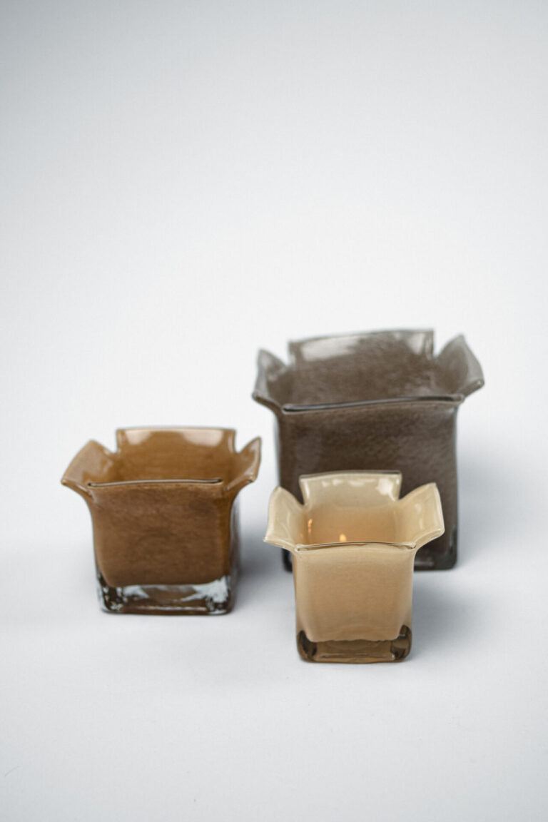 Fyrfadsstage - Atlas, Valilla