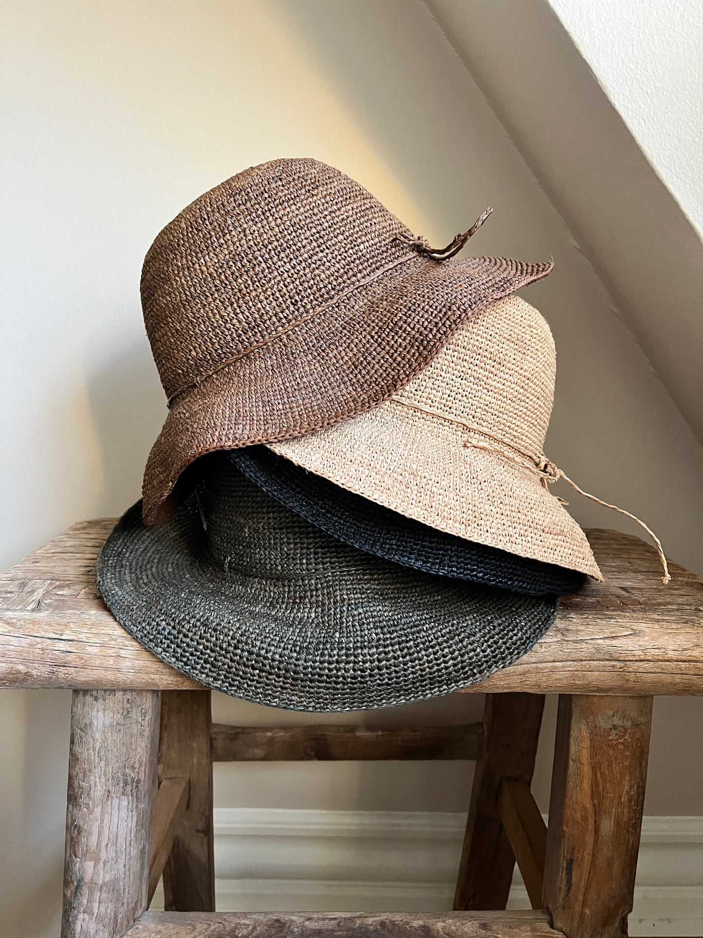 Hat - Raffia B9, Sort