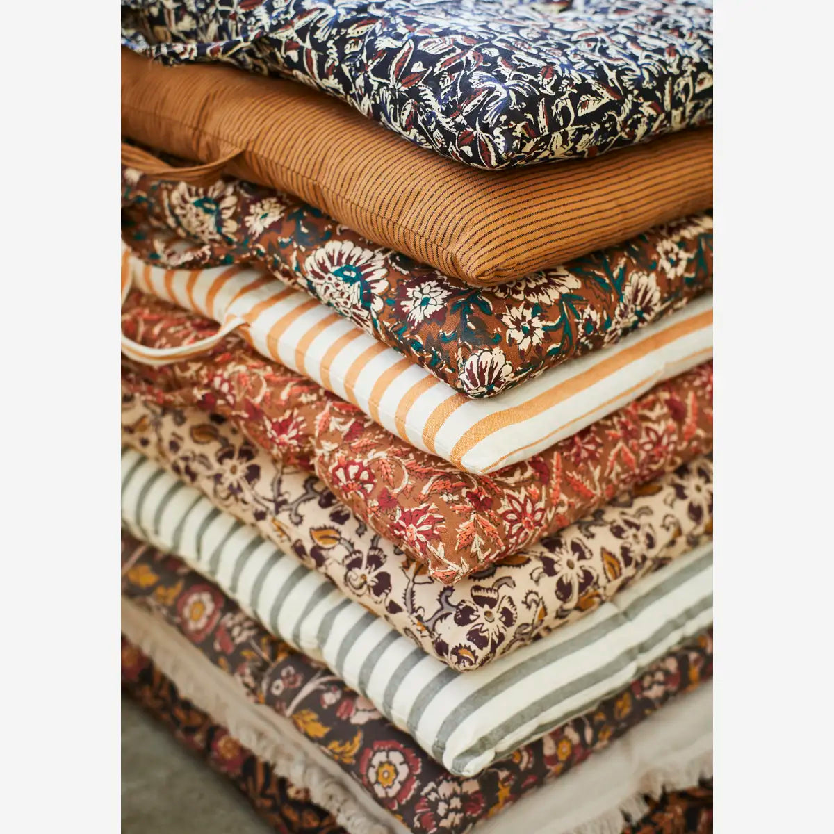 Madras - (60x100 cm), Råhvid/Mørk honning