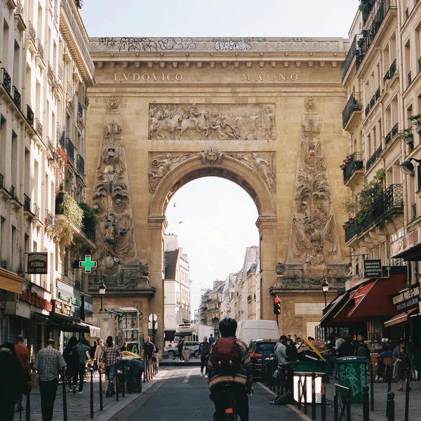 Bog - A Week Abroad Paris