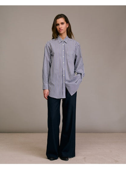 Skjorte - Camela, Hvid/Marineblå