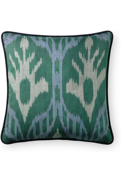 Pude - Green Ikat Cushion