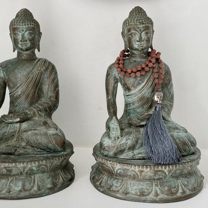 Setting Buddha - Generocity (26 cm)