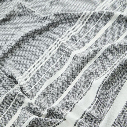 Håndklæde - Stribet Mammam (100x180 cm) Mørkegrå/Hvid